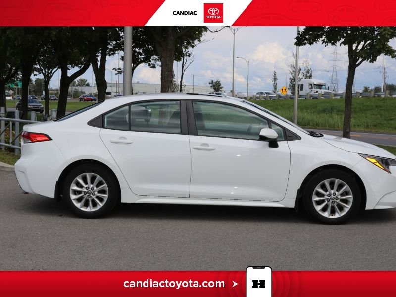 2022 Toyota Corolla White Blainville - photo #11