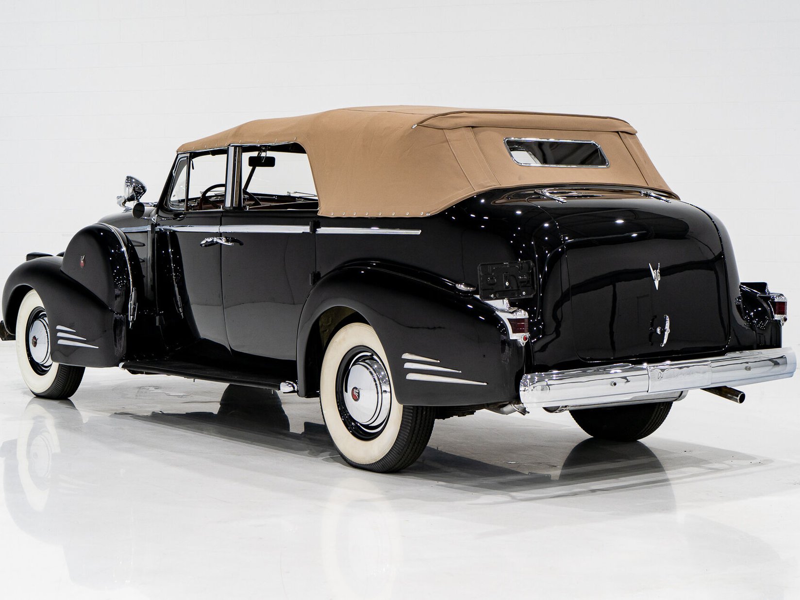 1938 Cadillac Series 90 **PRICE IN USD**1 of 13 V16 Black Montreal - photo #80