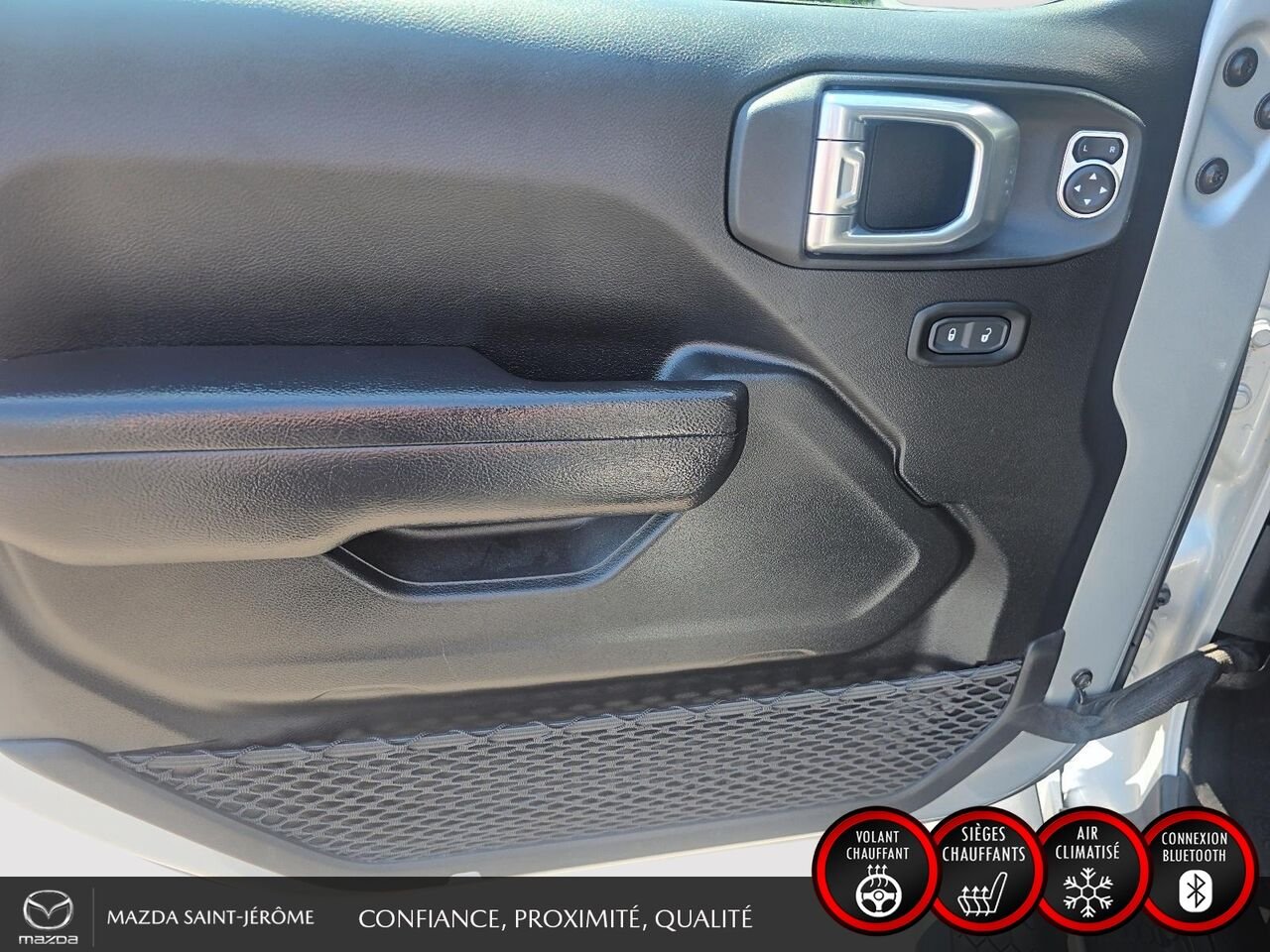 Jeep Wrangler Sport S 4 portes | 2 TOITS | AUTOMATIQUE 2024 Gris Saint-Jérôme - photo #11