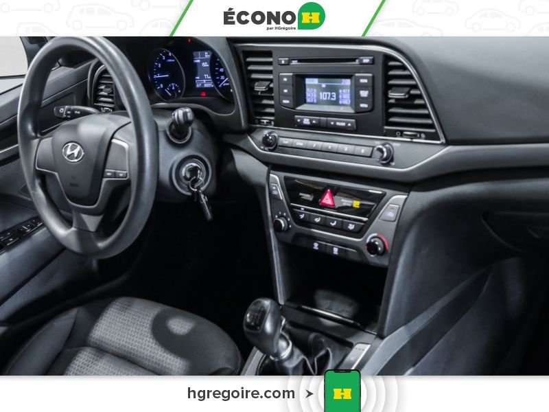 2017 Hyundai Elantra Grey Blainville - photo #20
