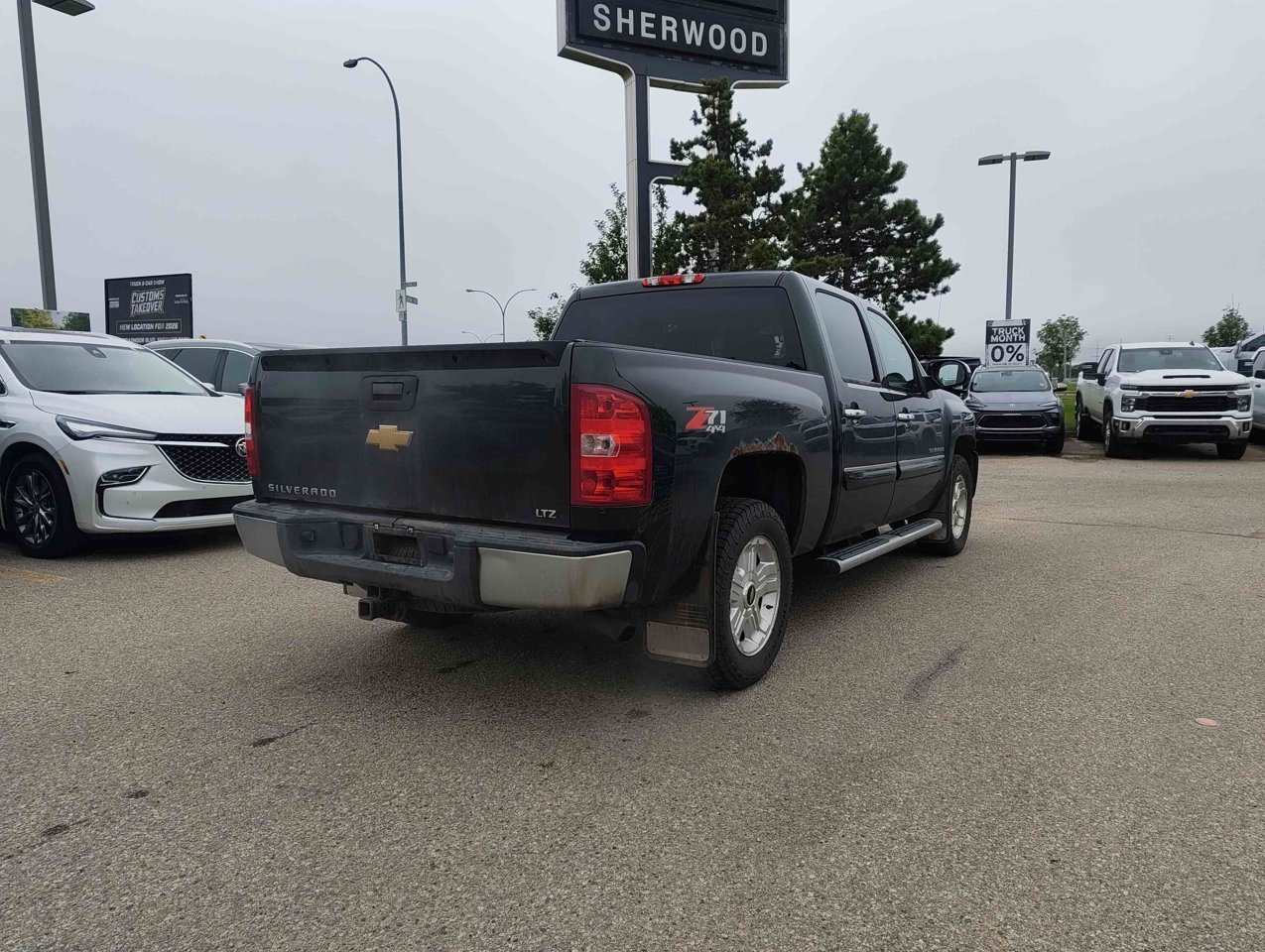 2013 Chevrolet Silverado 1500 4WD Crew Cab 143.5 LTZ Fairway Metallic Sherwood Park - photo #5
