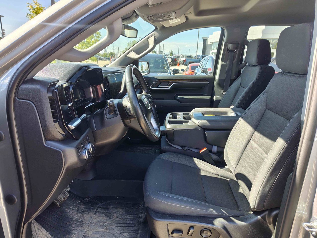 2023 GMC Sierra 1500 4WD Crew Cab 147 SLE Grey Sherwood Park - photo #7