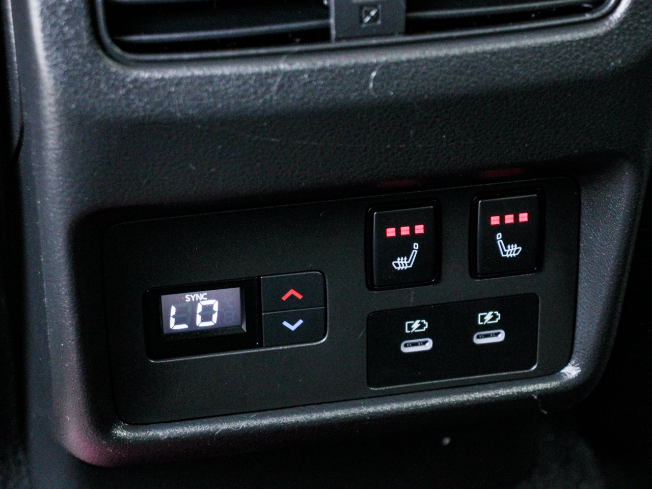 2024 Nissan Rogue AWD Platinum White Sherwood Park - photo #30