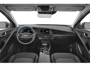 Kia Niro LX