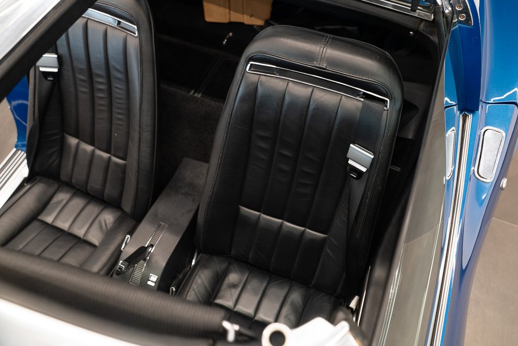 1970 Chevrolet Corvette Blue Montreal - photo #41