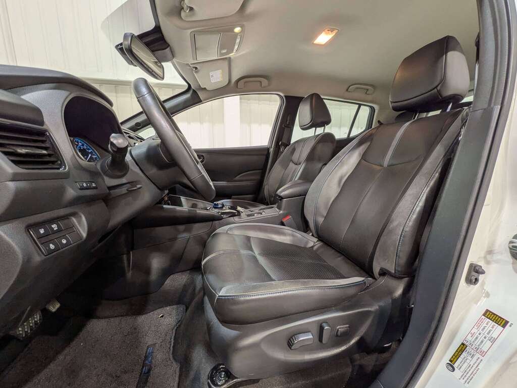 Nissan LEAF 2020 Blanc Val-David - photo #1