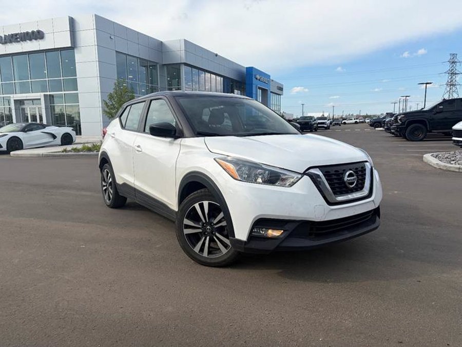 2019 Nissan Kicks 2019 White