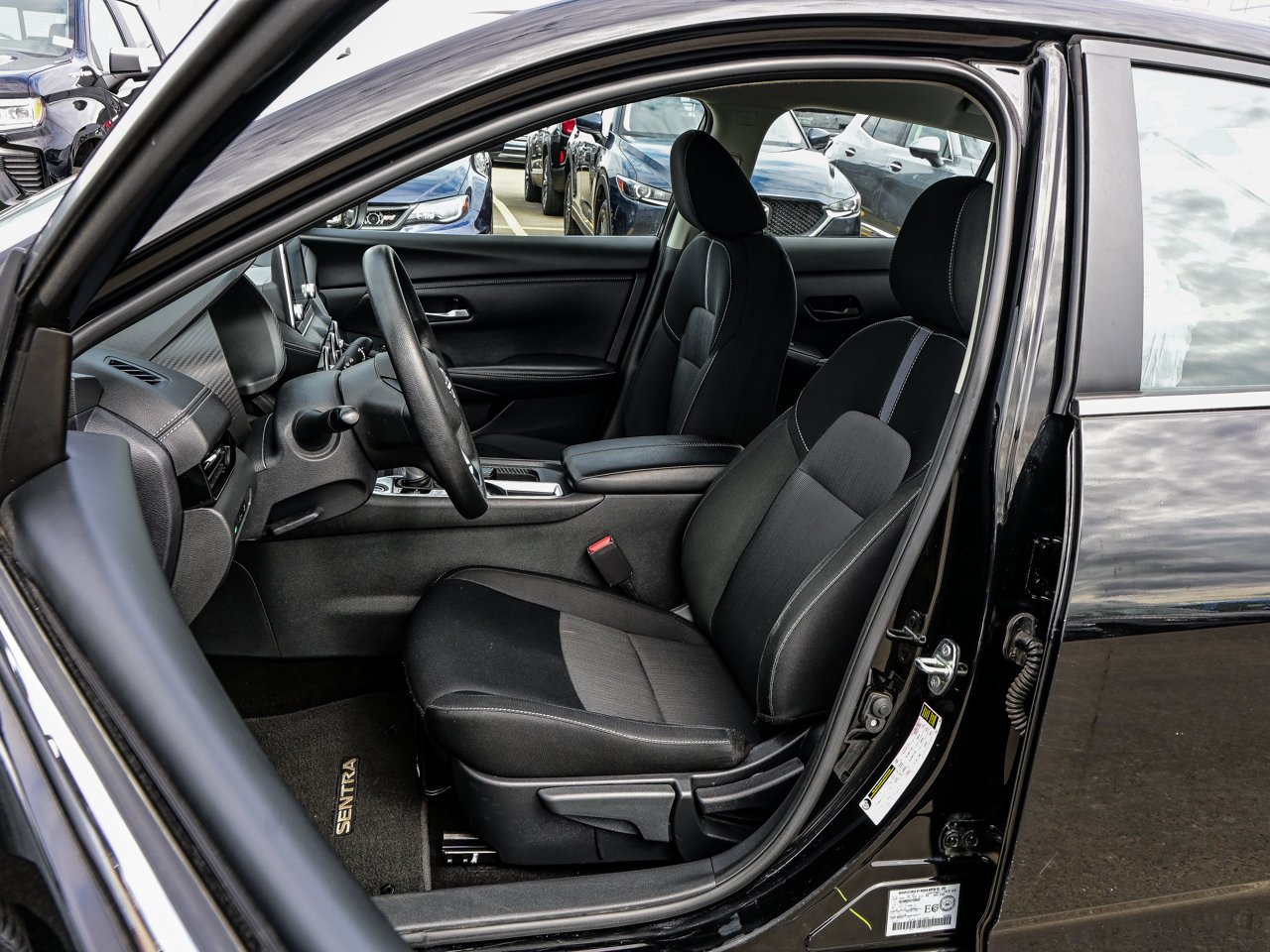 2025 Nissan Sentra SV CVT Black Sherwood Park - photo #15