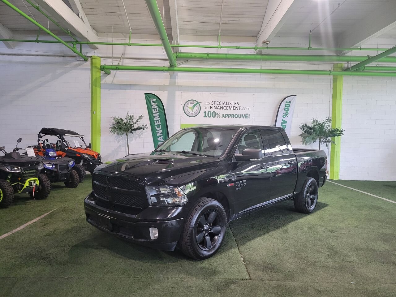 Ram 1500 Classic 2019 Noir Longueuil, - photo #0