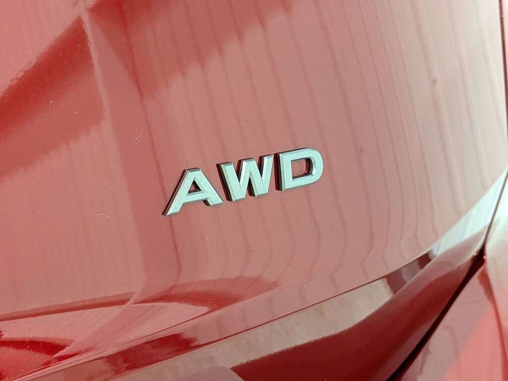 2024 Nissan Rogue AWD S Red Val-David - photo #35