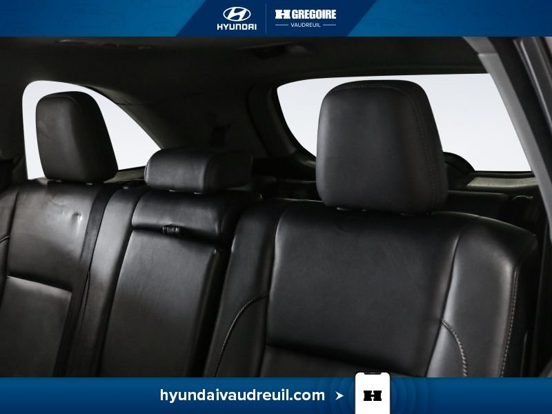 2016 Toyota Highlander Black Laval - photo #20