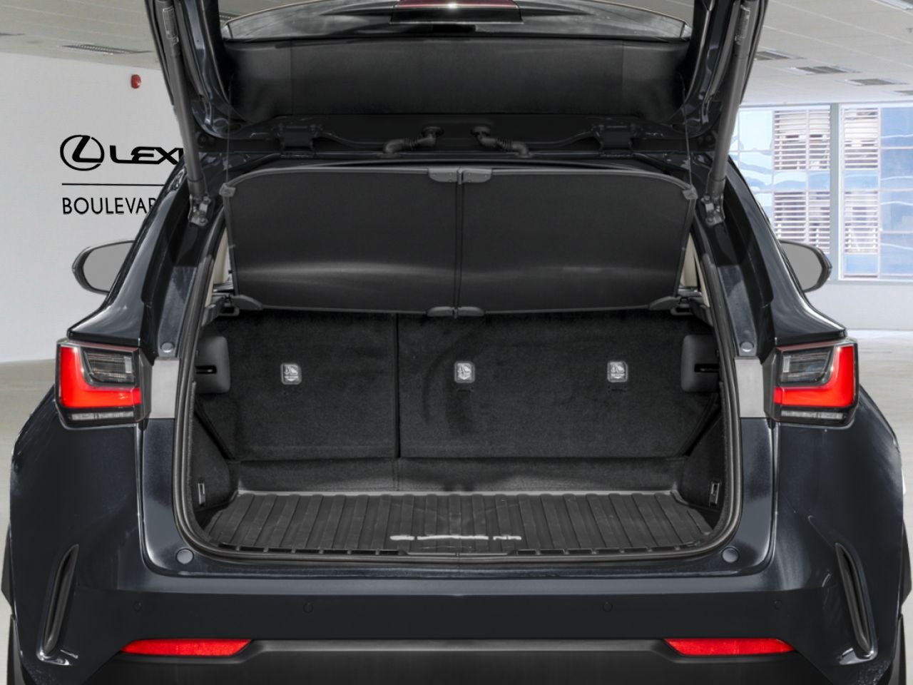 LEXUS NX 19985 | NX 350 PREMIUM AWD 2026 Argent atomique Québec - photo #8