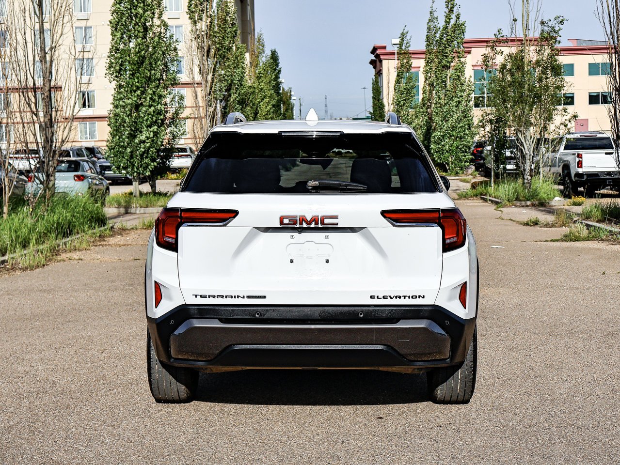 2026 GMC Terrain AWD 4dr Elevation White Sherwood Park - photo #11
