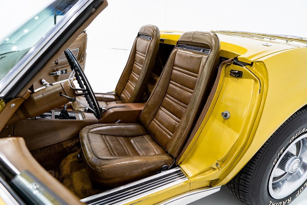 1972 Chevrolet Corvette Unrestored matching# LT1 with documented 103,454km(64,283mi) | PRIX EN USD Gold Montreal - photo #66