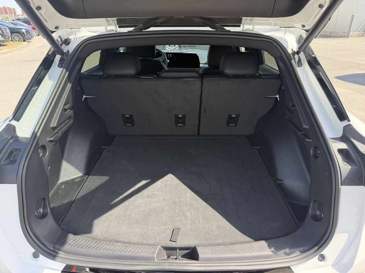 Chevrolet Equinox EV 2RS 2024 Blanc Laval - photo #13