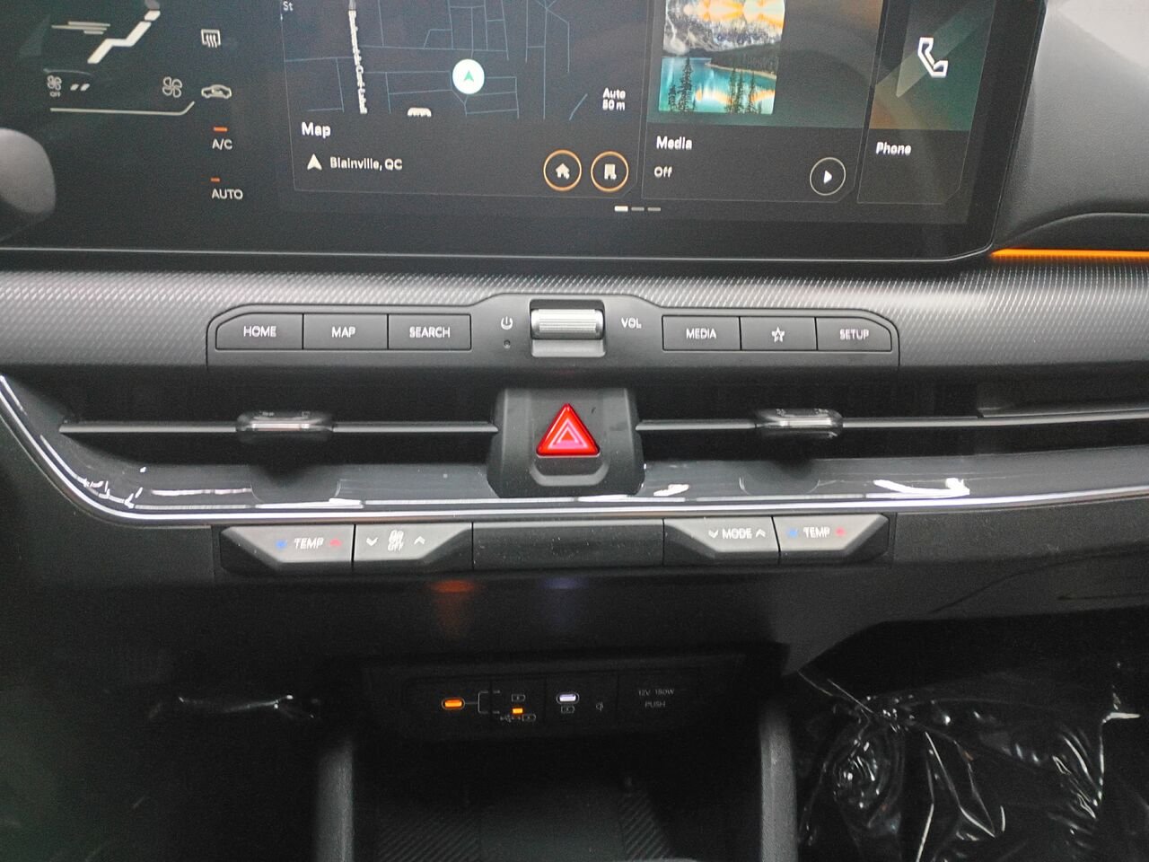 Kia K4 2025 Blanc Blainville - photo #26