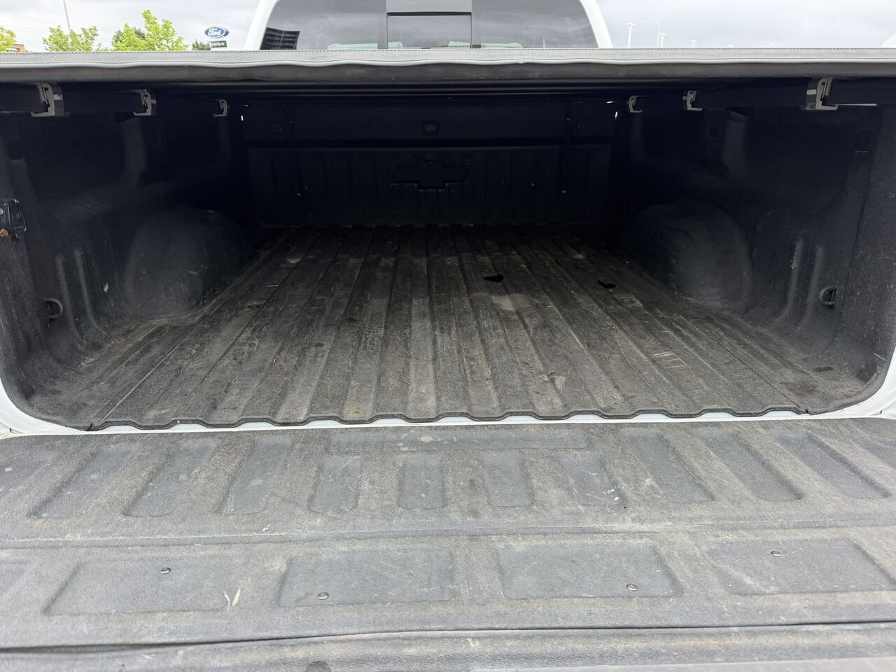 Chevrolet Silverado 1500 2LTZ 5.3L ENCEMBLE Z71 QUAD CAB 2017 Blanc Laval - photo #13