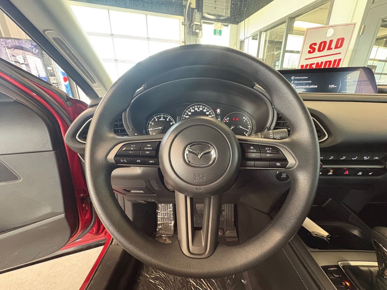 MAZDA CX-30 GX 2026 Rouge vibrant cristal métallisé Châteauguay - photo #4