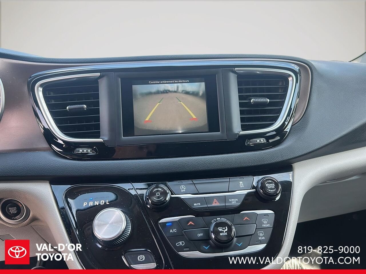 2019 Chrysler Pacifica LX 2RM Silver Val-d'Or - photo #13