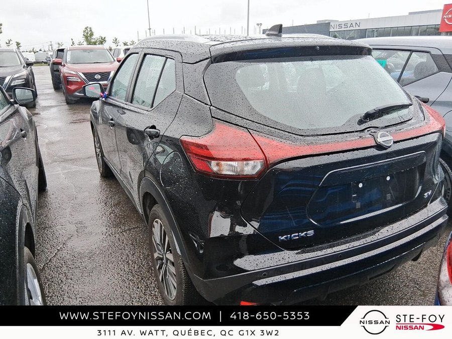 2024 Nissan Kicks SV TA 2024 Black