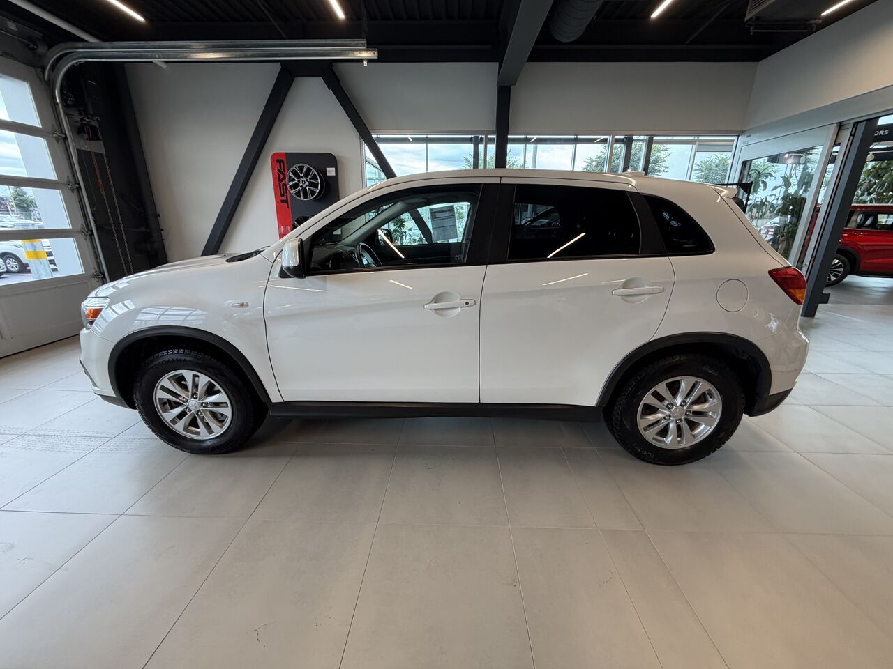 2019 Mitsubishi RVR