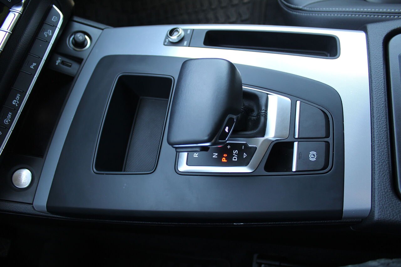 2022 Audi Q5 VIN: WA1EABFY3N2063336 Black Sainte-Rose - photo #17
