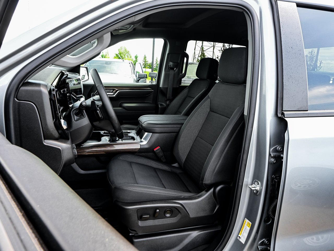 2026 Chevrolet Silverado 1500 4WD Crew Cab 147 LT Trail Boss Grey Sherwood Park - photo #15