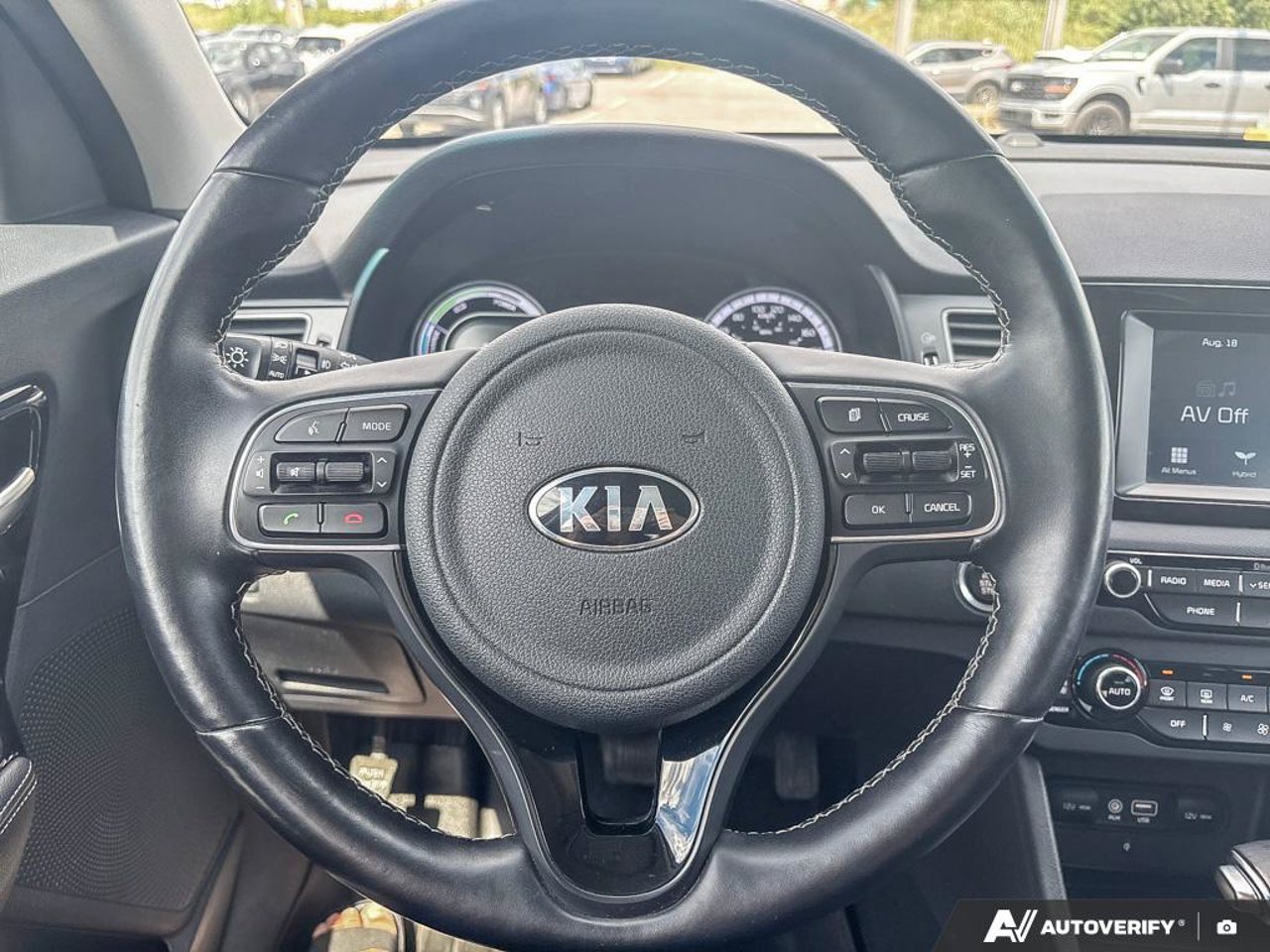 2019 Kia Niro KNDCC3LC2K5273975 Grey Mirabel - photo #16