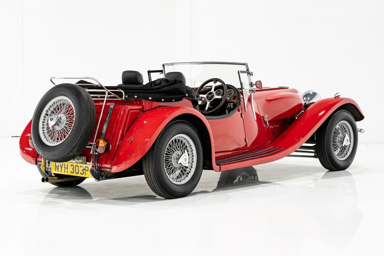 Panther J72 Roadster 1975 Rouge Montréal - photo #50