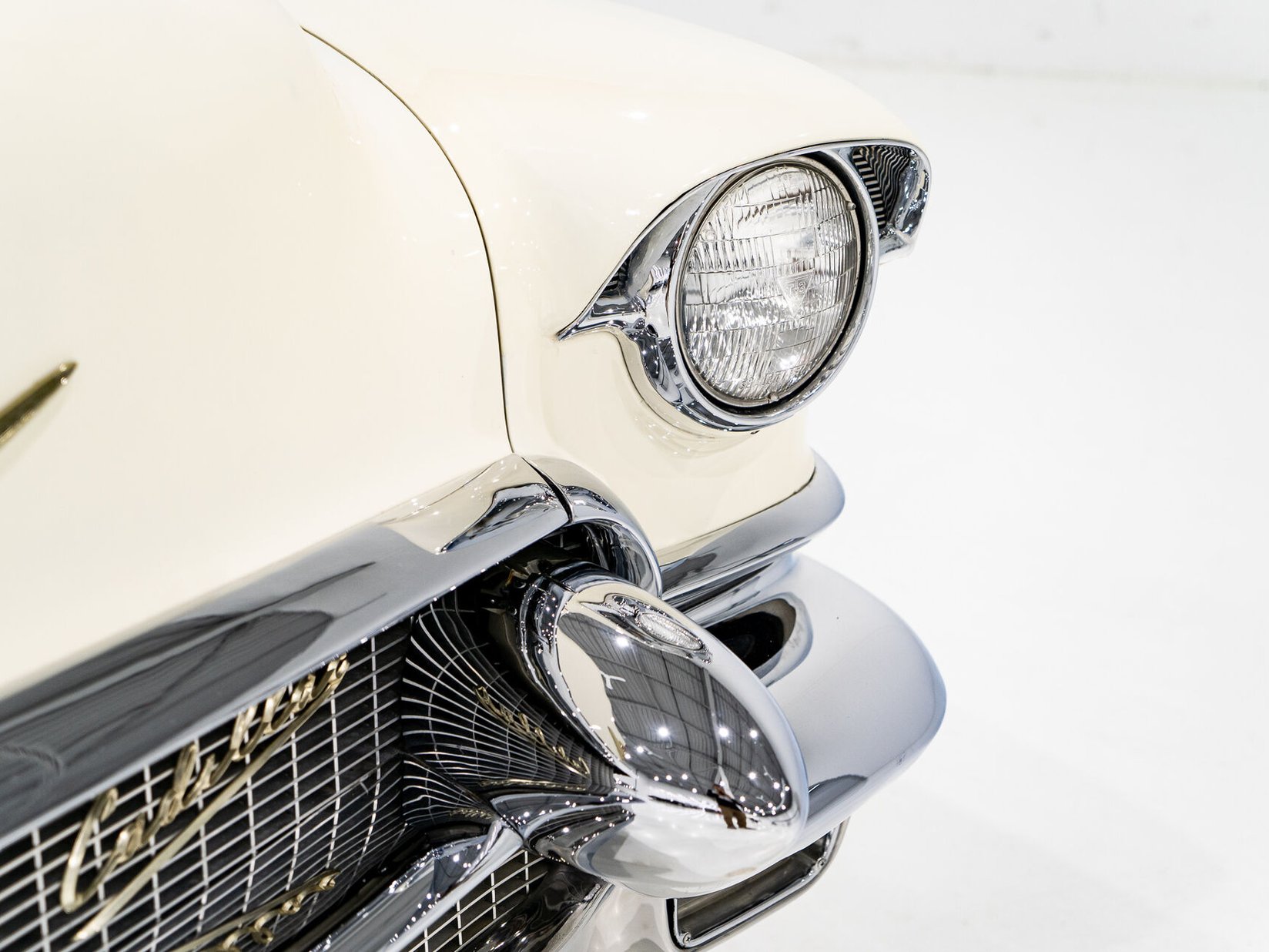 Cadillac Eldorado Seville With Factory A/C | PRIX EN USD 1956 Blanc Montréal - photo #3