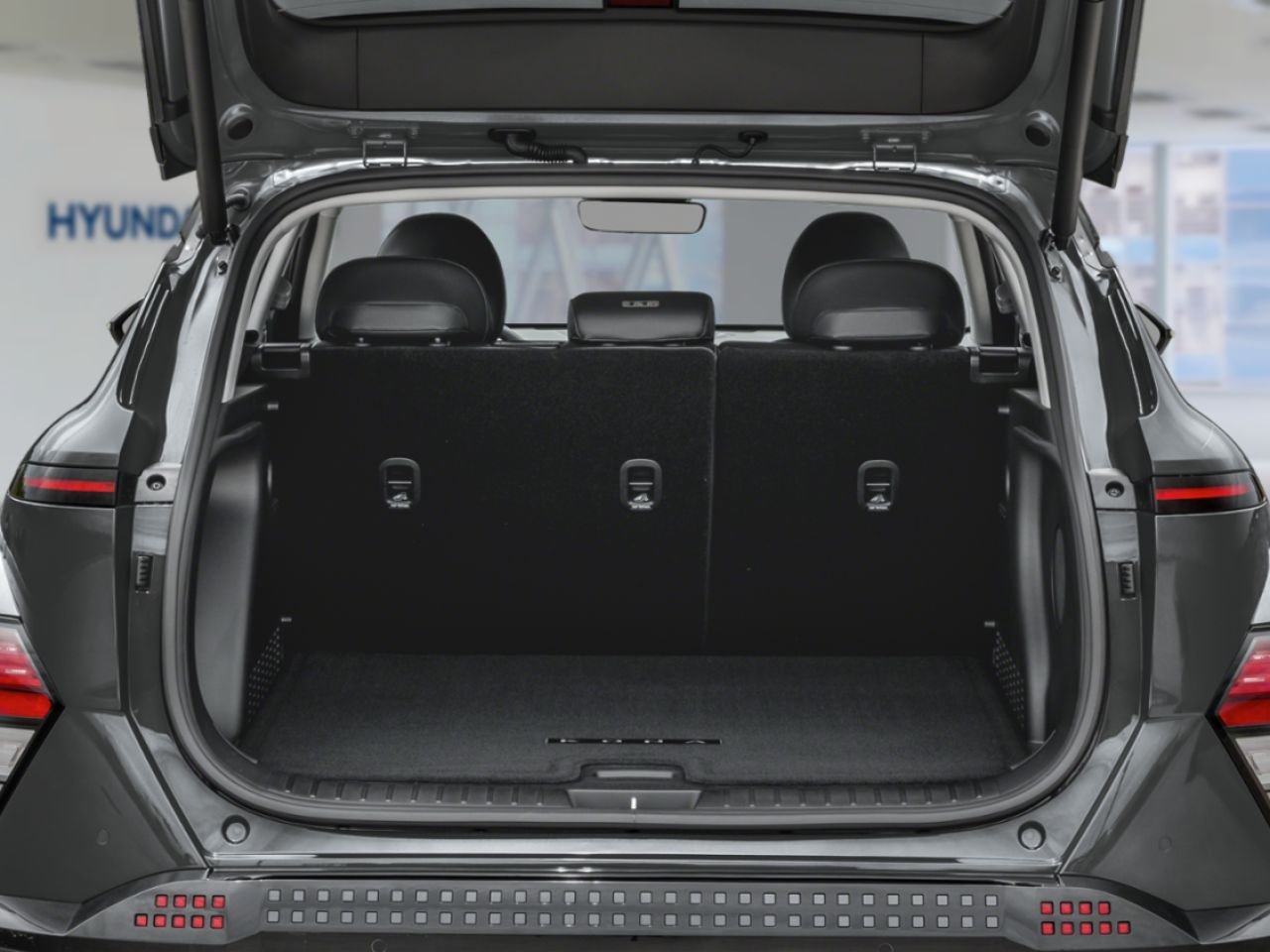 2026 Hyundai Kona Electric Preferred TA avec ensemble Ultimate Meta Blue Ottawa & Gatineau - photo #12