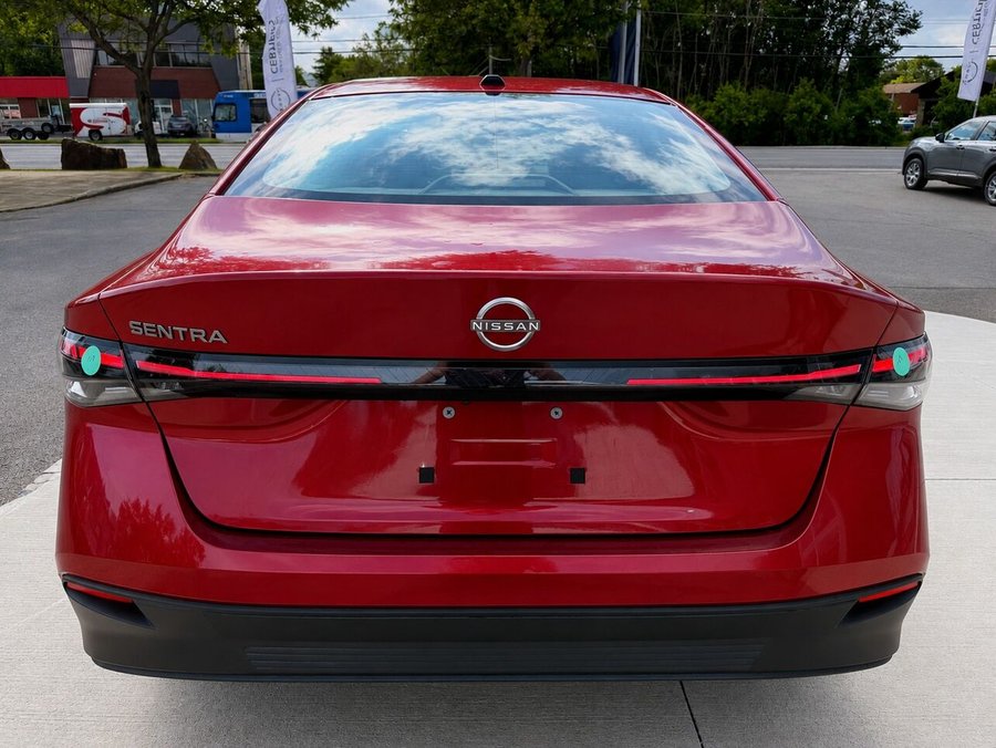 NISSAN Sentra 2026 2026 Teinte braise écarlate