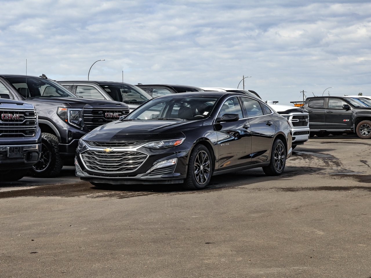 2025 Chevrolet Malibu 4dr Sdn 1LT Black Sherwood Park - photo #3