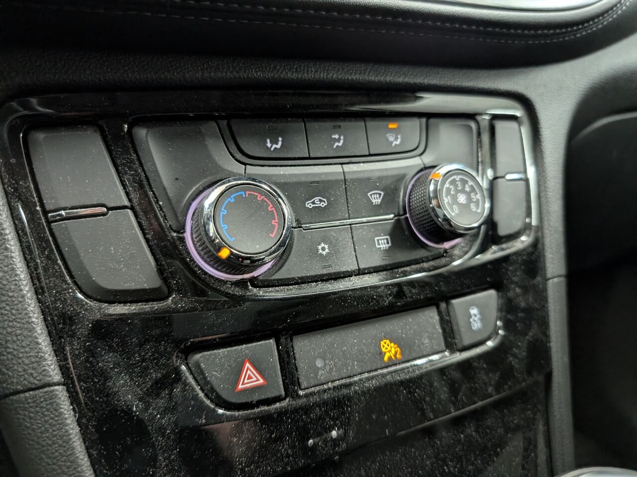 2020 Buick Encore KL4CJ2SB0LB037198 Red Sherbrooke - photo #18