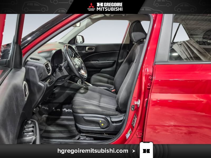Hyundai Venue 2022 Rouge Laval - photo #13