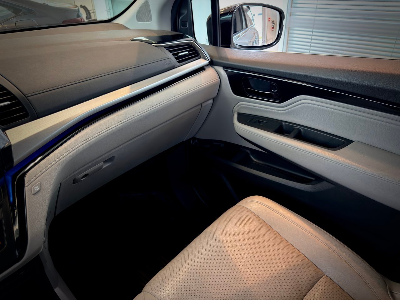 2019 Honda Odyssey Silver Notre-Dame-des-Prairies - photo #21