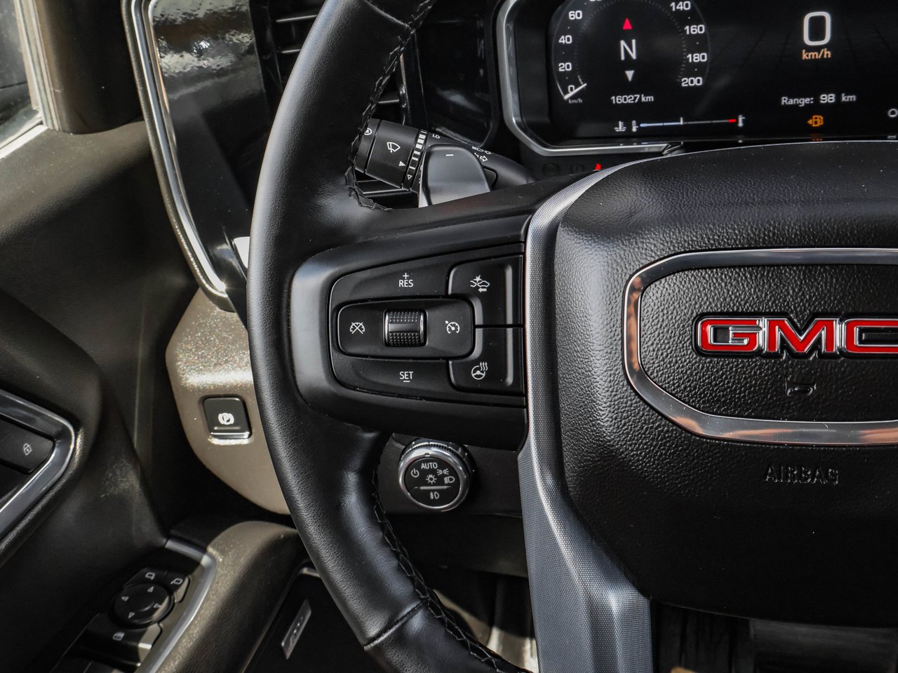 2026 GMC Sierra 1500 4WD Crew Cab 157 Elevation Grey Sherwood Park - photo #22