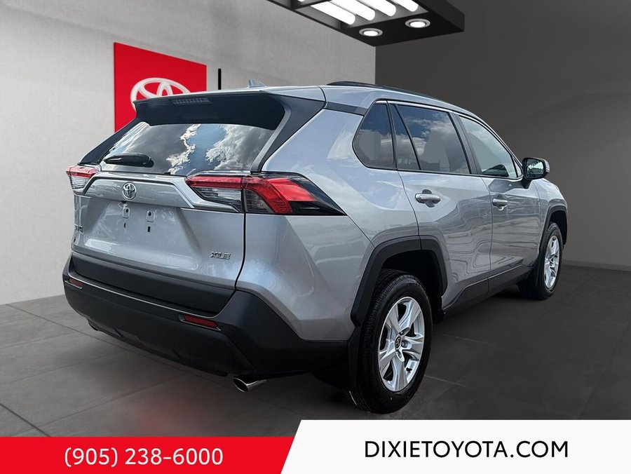 2021 Toyota RAV4 2021 Silver