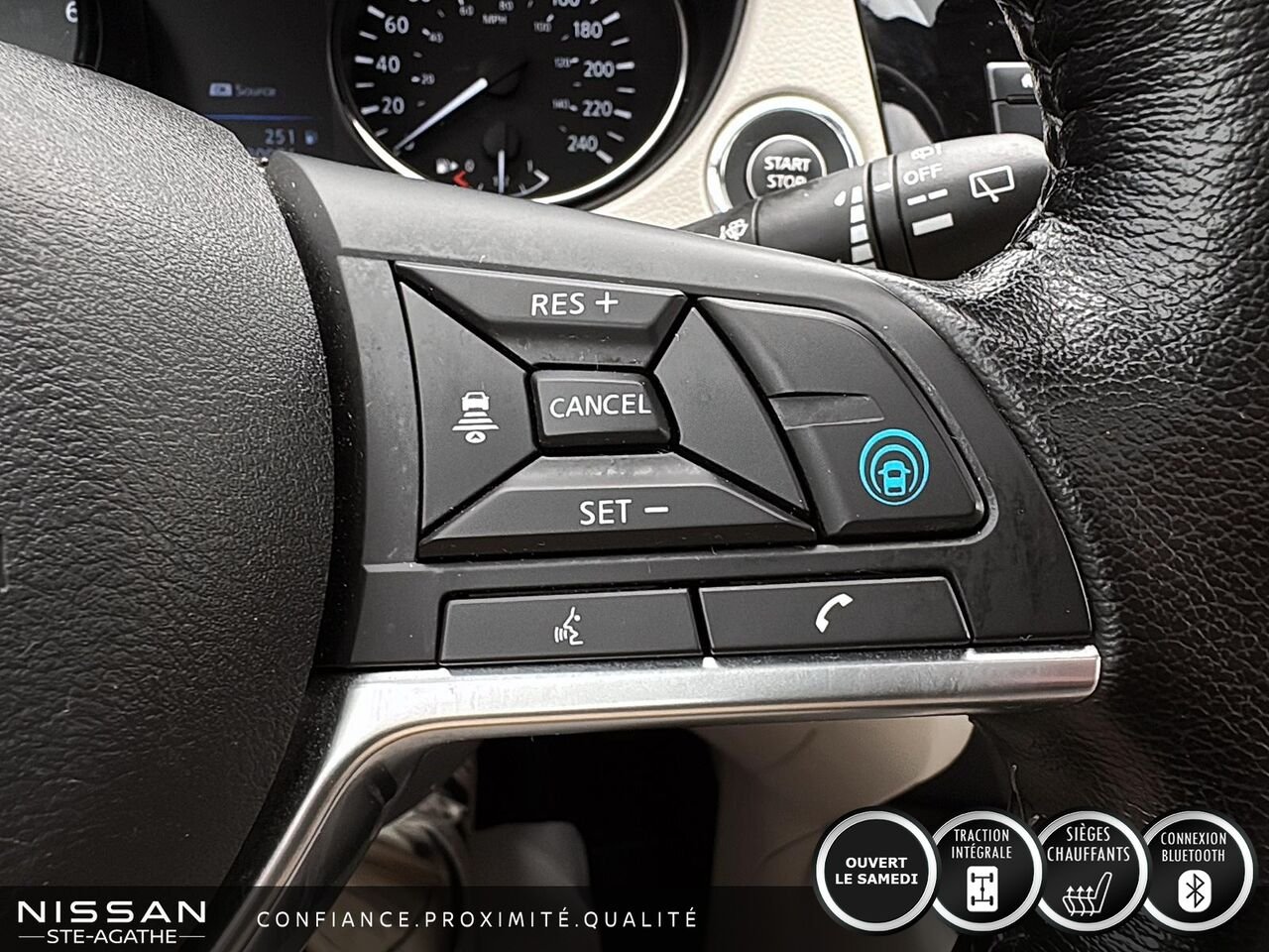 2021 Nissan Qashqai SV TA CVT Blue Saint-Jérôme - photo #16