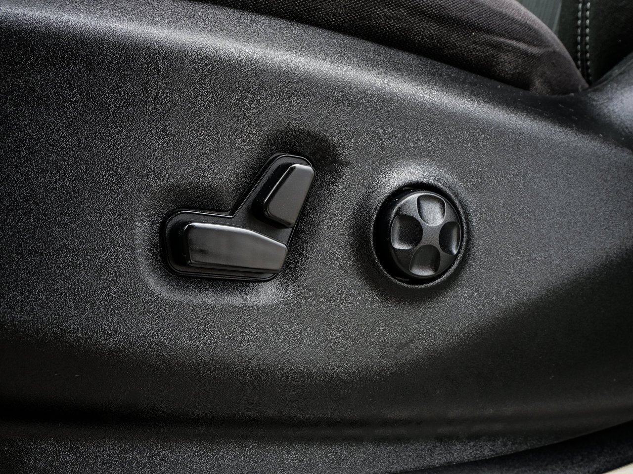 2023 Chrysler Grand Caravan SXT 2WD Grey Sherwood Park - photo #16