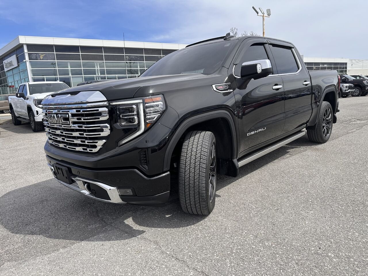 GMC SIERRA K1500 DENALI Denali cabine multiplace 4RM 147 po 2023 Noir Ottawa & Gatineau - photo #19