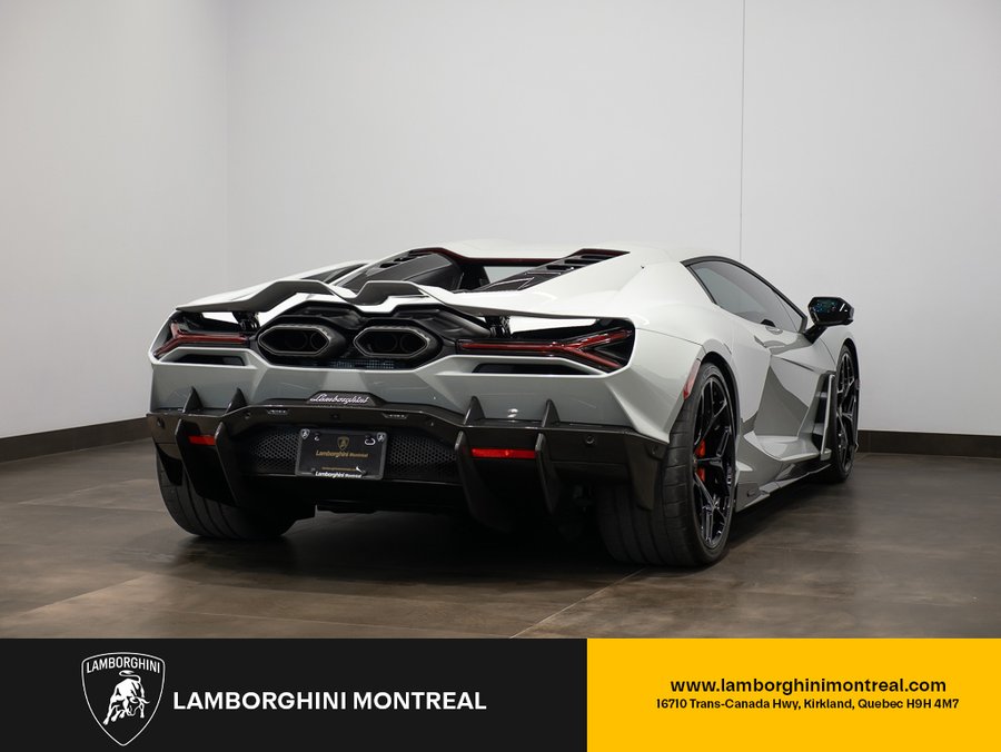 Lamborghini Revuelto PRE-OWNED 2024