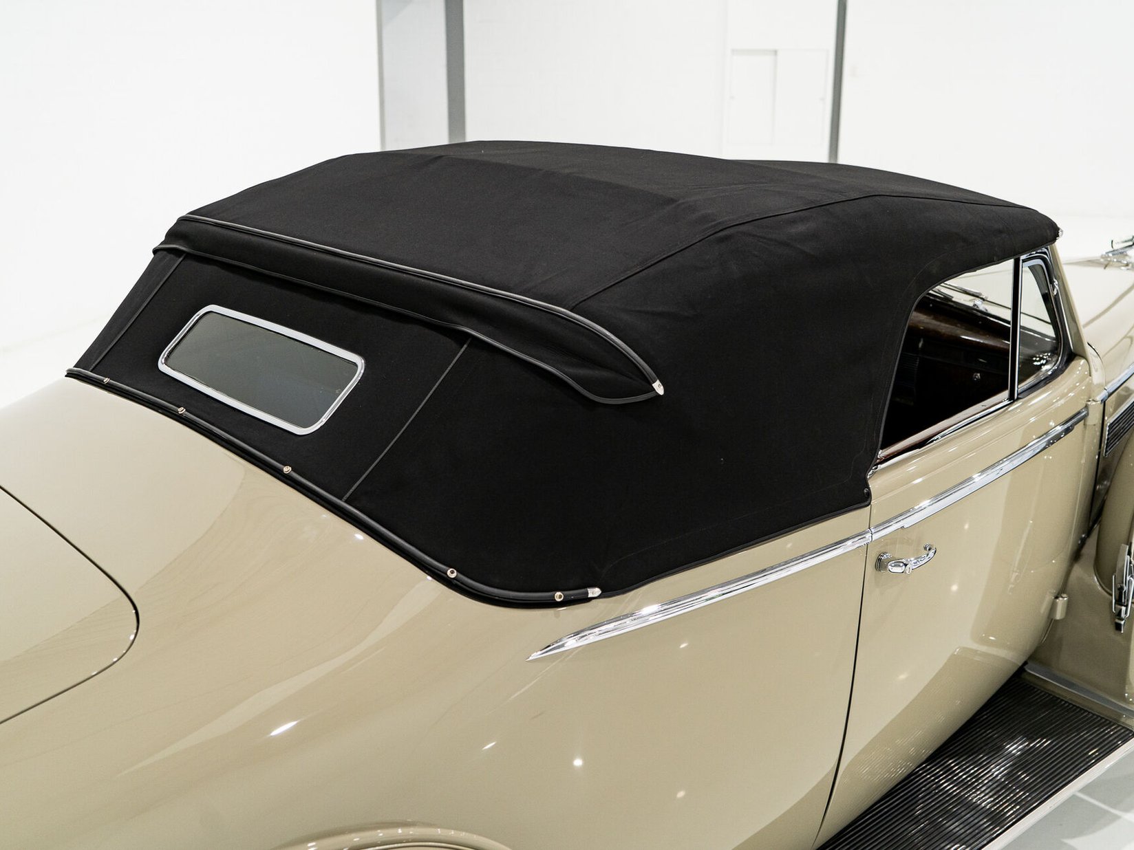 Cadillac Series 75 1 of 27 built. Former CCCA National first prize winner *PRICE IN USD* 1939 Brun Montréal - photo #37