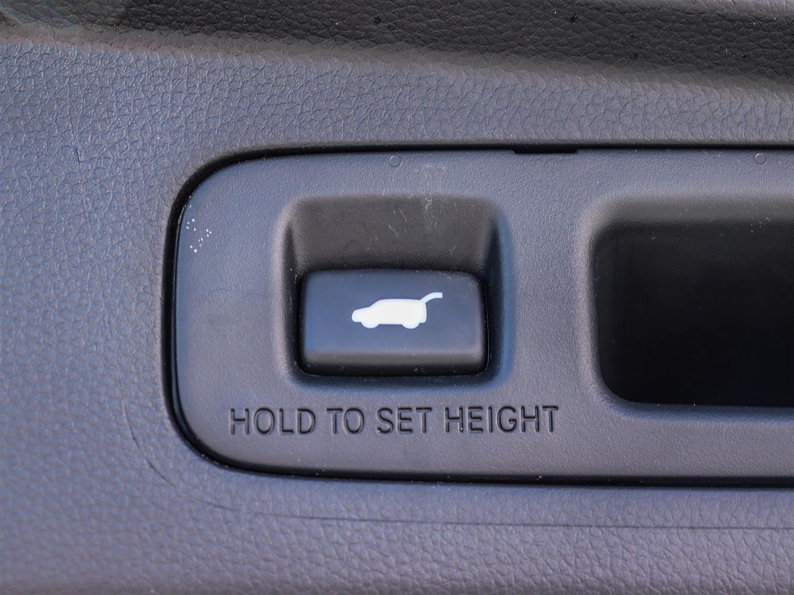 2024 Honda CR-V Hybrid Touring Ottawa & Gatineau - photo #19