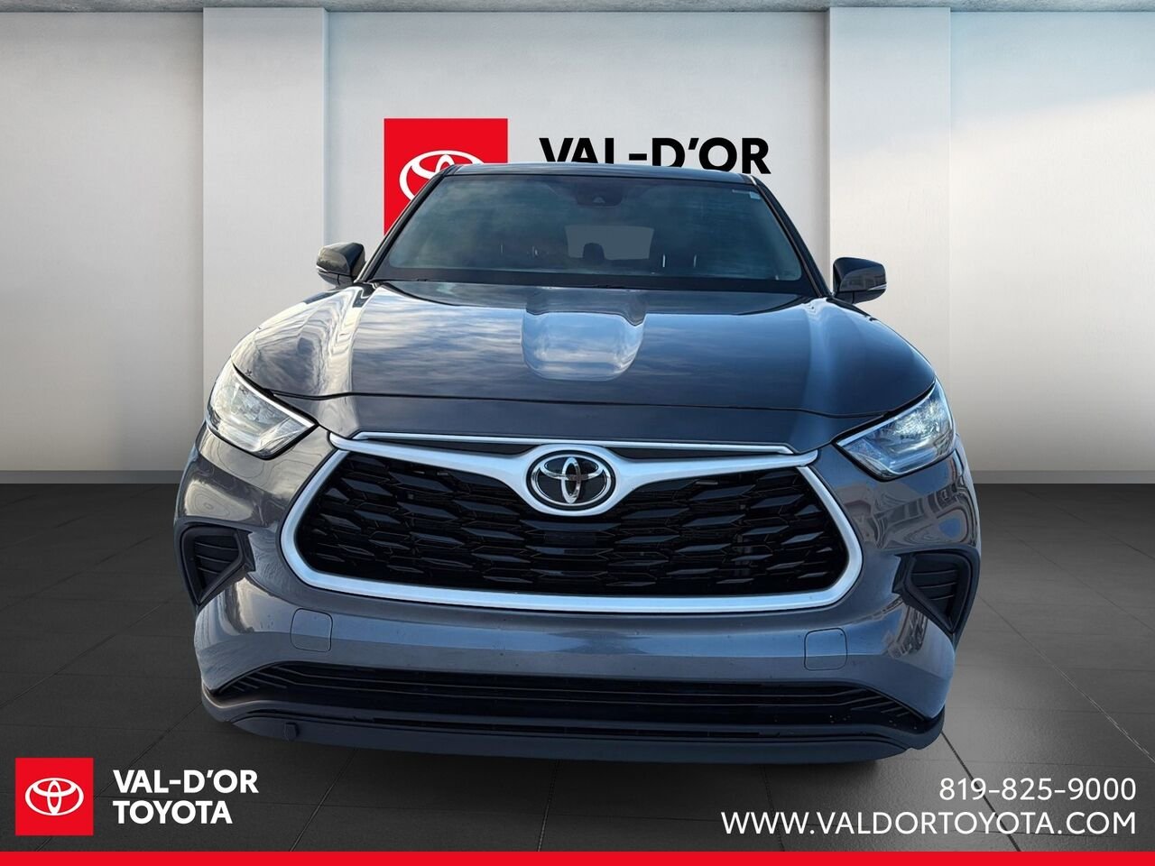 Toyota Highlander LE AWD LE AWD 2024 Gris Val-d'Or - photo #1