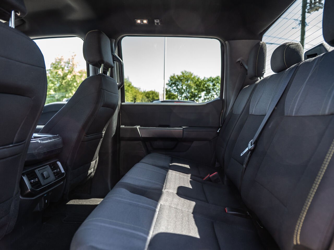 Ford F-150 2024 Gris Sainte-Julienne - photo #22