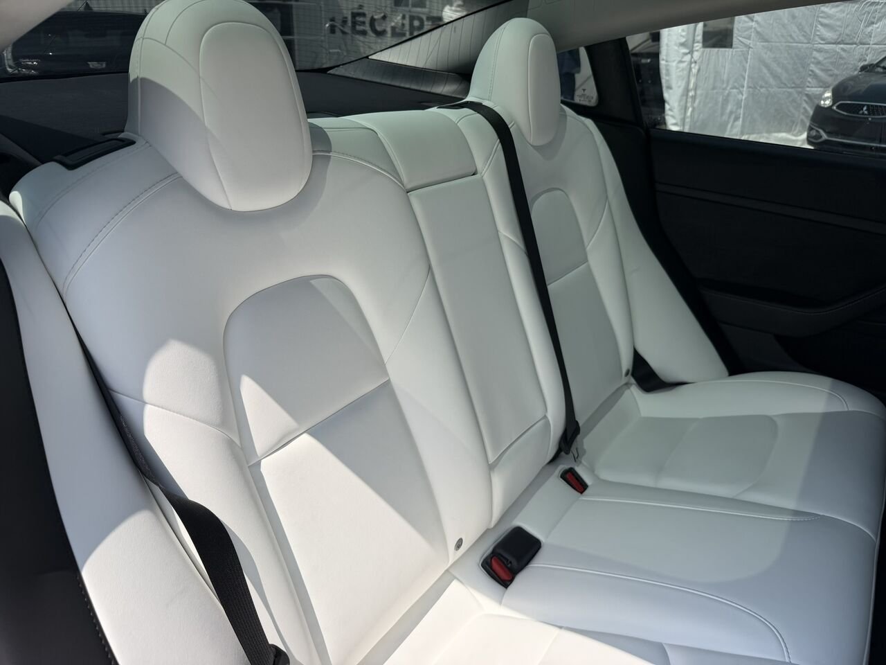 Tesla Model 3 2023 Bleu Laval - photo #14