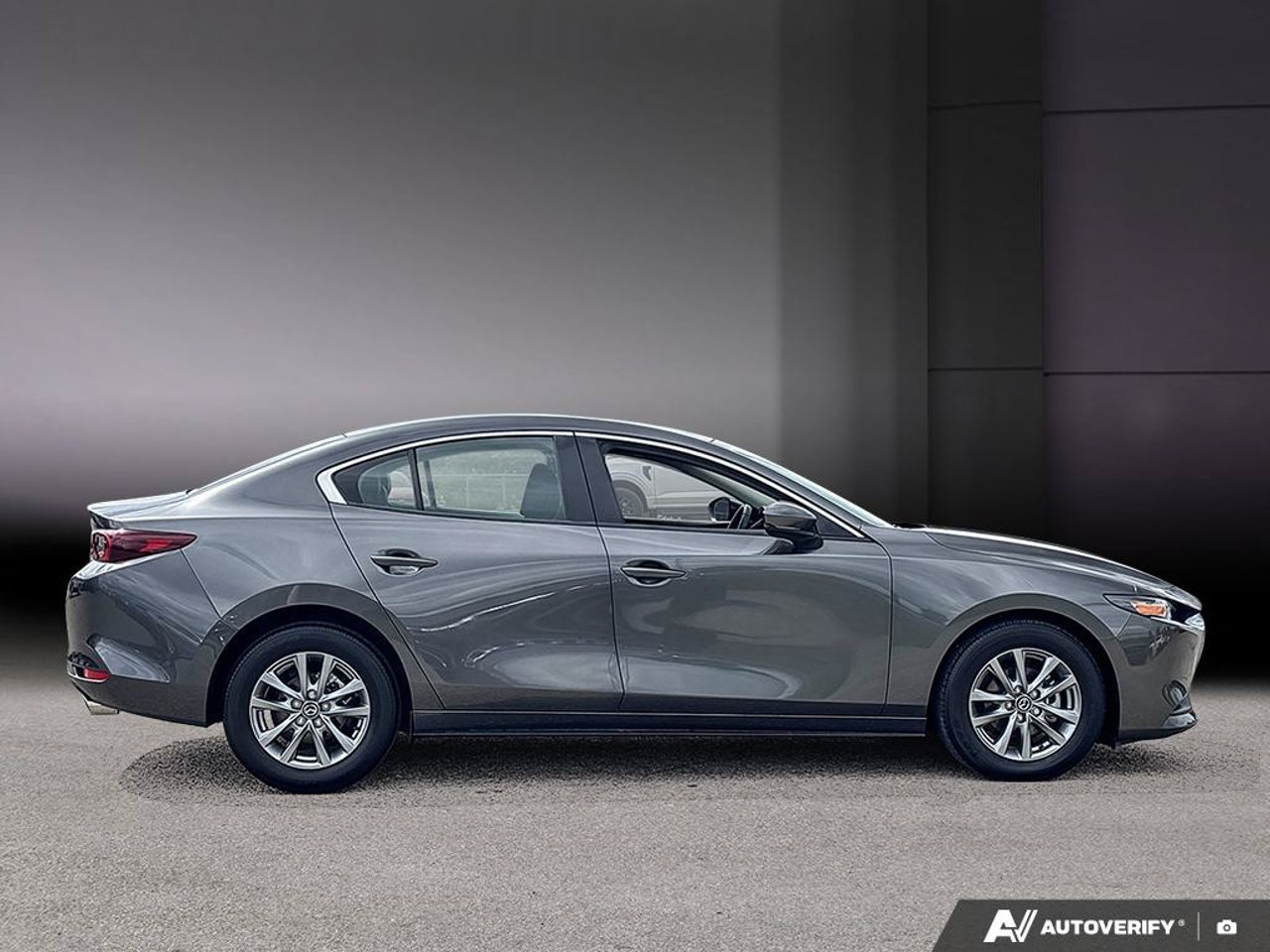 Mazda Mazda3 JM1BPACM3S1793364 2025 Gris Mirabel - photo #5