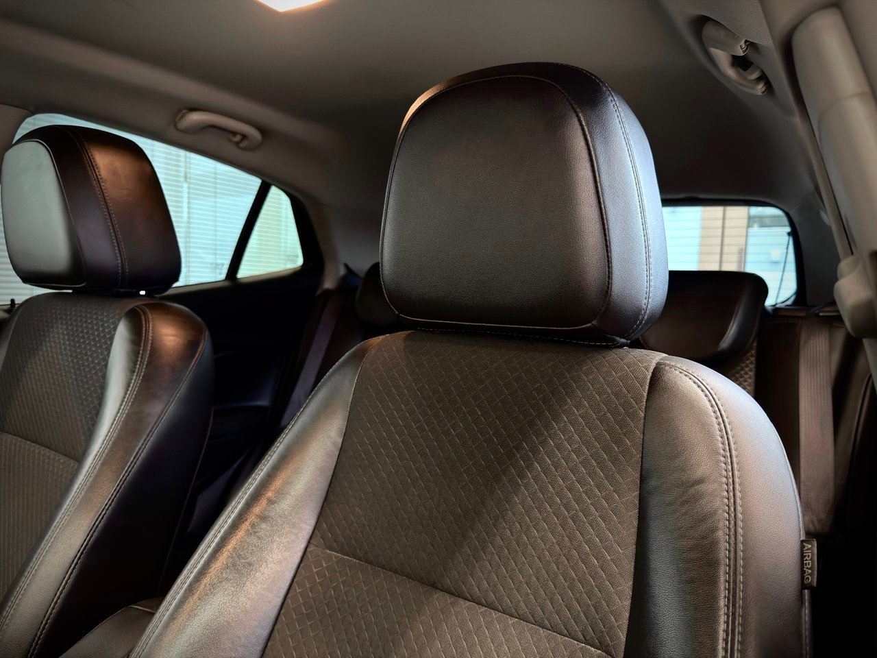 2017 Buick Encore Notre-Dame-des-Prairies - photo #15