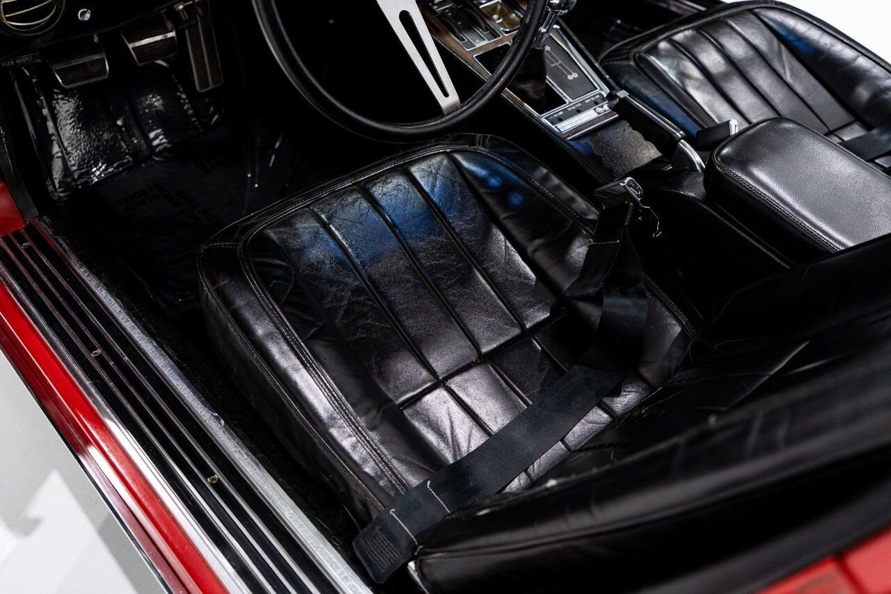 Chevrolet Corvette *PRIX EN USD* Matching# LT1 350/330HP 1971 Rouge Montréal - photo #69